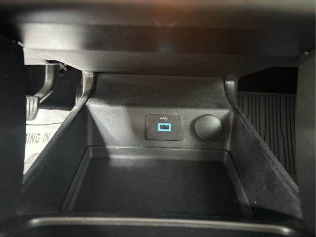 Used 2018 Ford Fusion Hybrid For Sale in Wilmington, OH