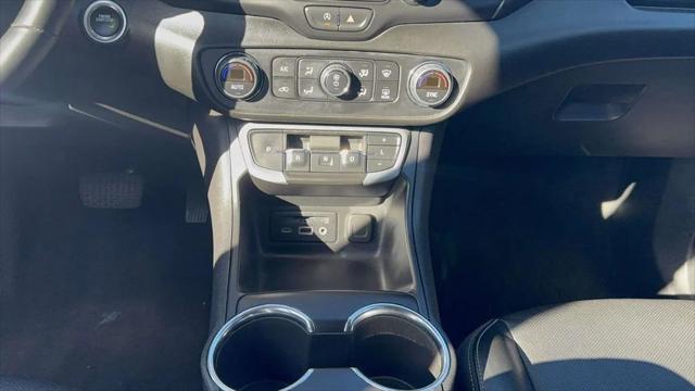 2023 GMC Terrain AWD SLT