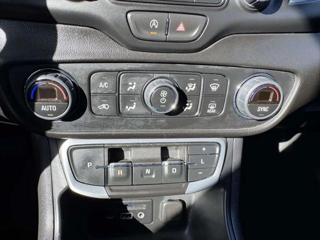 2023 GMC Terrain AWD SLT