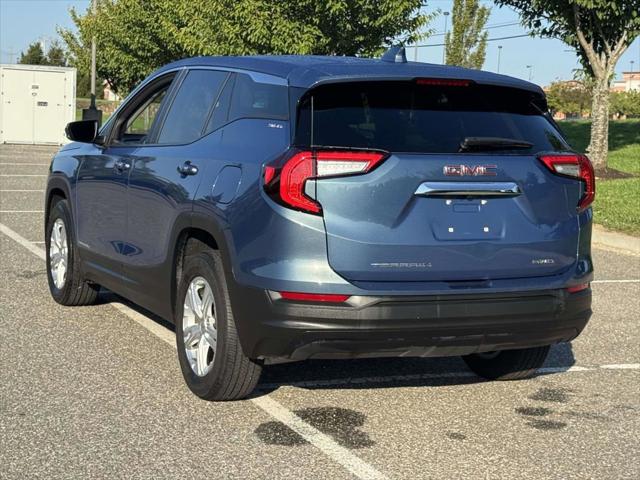 2024 GMC Terrain AWD SLE