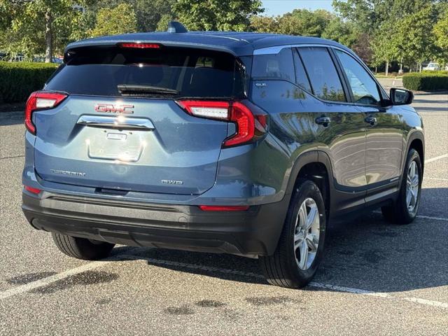 2024 GMC Terrain AWD SLE