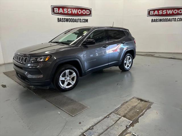 2023 Jeep Compass Sport 4x4 2023 Jeep Compass Sport 4x4