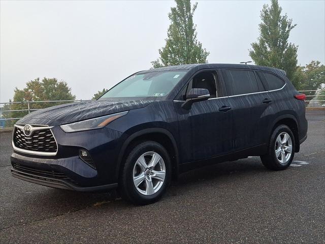 2022 Toyota Highlander LE 2022 Toyota Highlander LE