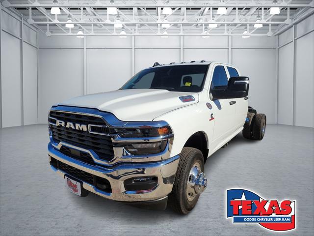 2026 RAM Ram 3500 Chassis Cab RAM 3500 TRADESMAN CREW CAB CHASSIS 4X4 60 CA