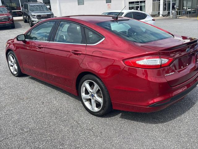 2016 Ford Fusion SE 2016 Ford Fusion SE