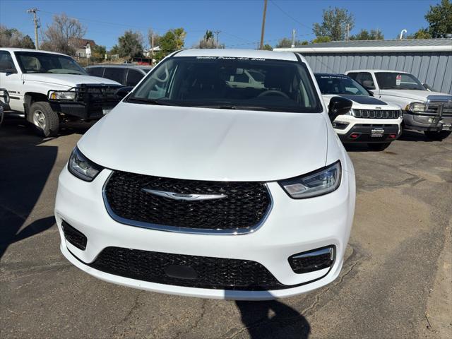 2024 Chrysler Pacifica Touring L 2024 Chrysler Pacifica Touring L