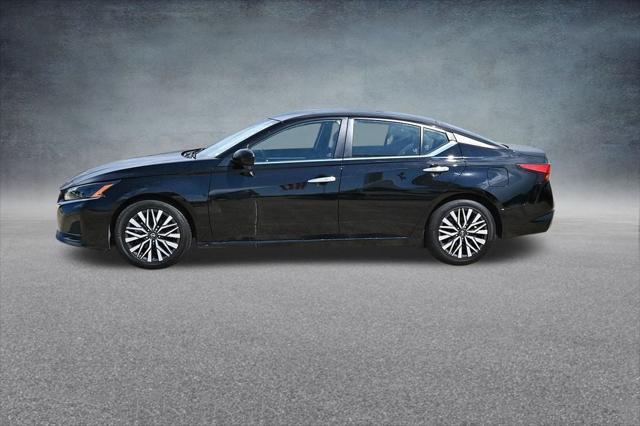 2023 Nissan Altima SV FWD