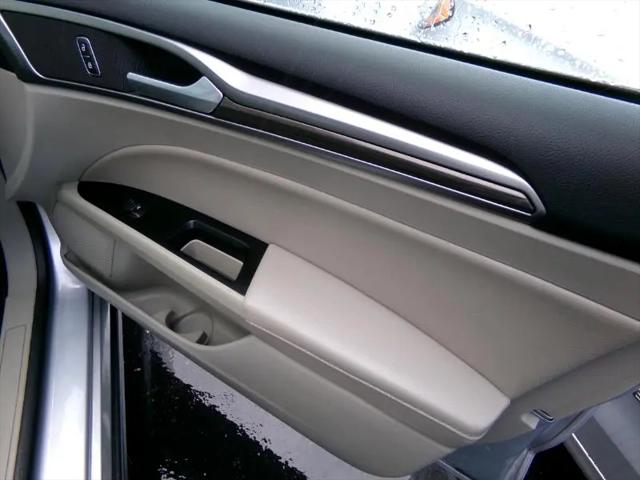 2018 Ford Fusion Energi SE Luxury