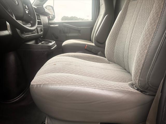 2019 Chevrolet Express Work Van