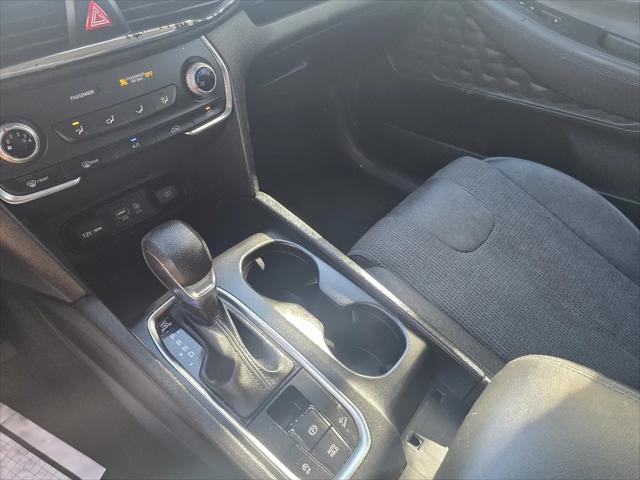 2019 Hyundai Santa Fe SE