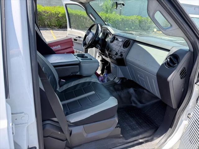 2013 Ford F-350 4WD Crew Cab 172"" XLT