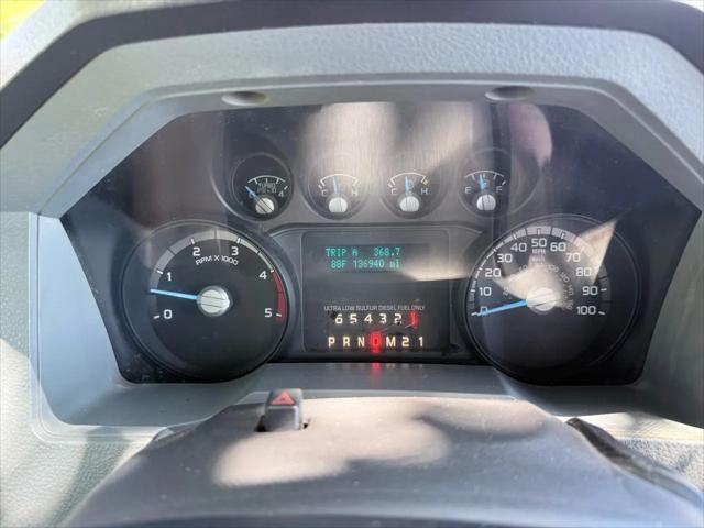 2013 Ford F-350 4WD Crew Cab 172"" XLT