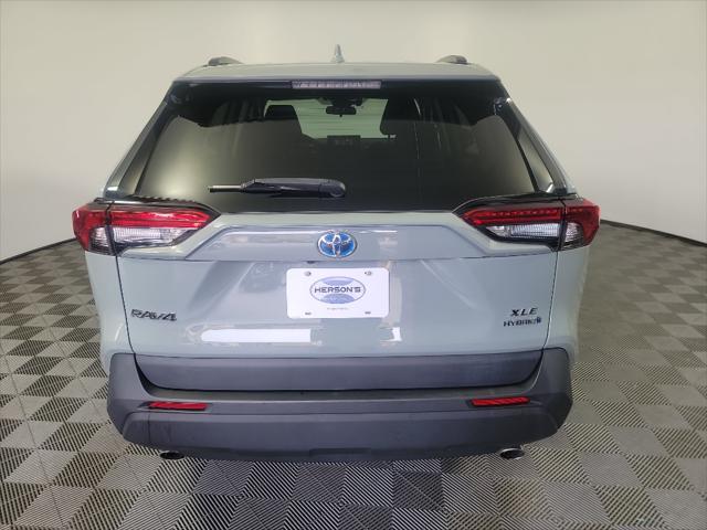 2021 Toyota RAV4 Hybrid XLE
