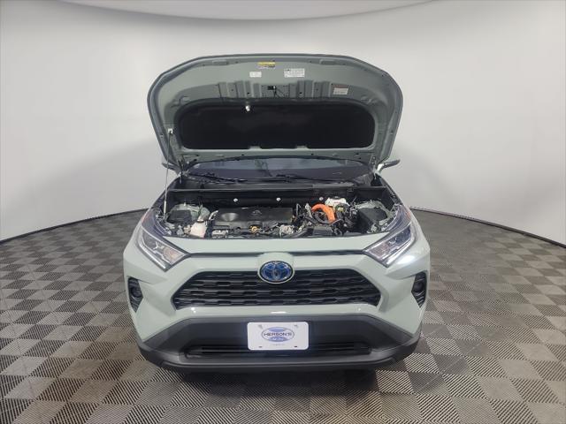 2021 Toyota RAV4 Hybrid XLE