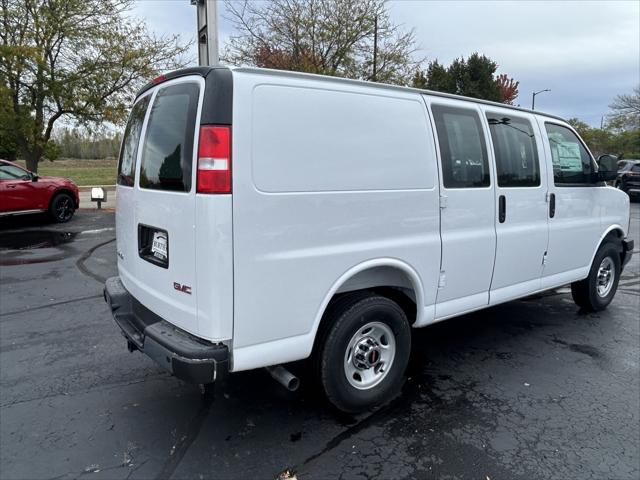 2025 GMC Savana Cargo RWD 2500 Regular Wheelbase Work Van