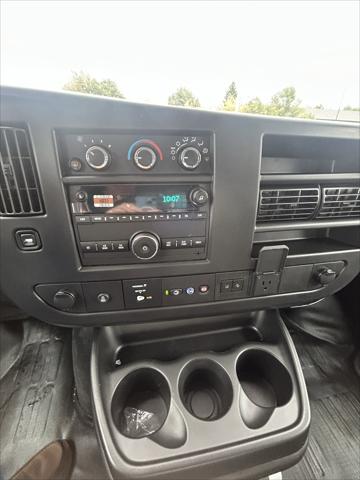 2025 GMC Savana Cargo RWD 2500 Regular Wheelbase Work Van