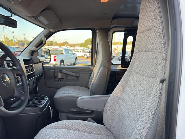 2025 Chevrolet Express Cargo Van RWD 3500 Extended Wheelbase WT