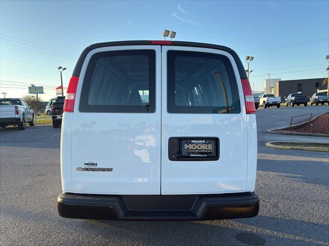 2025 Chevrolet Express Cargo Van RWD 3500 Extended Wheelbase WT