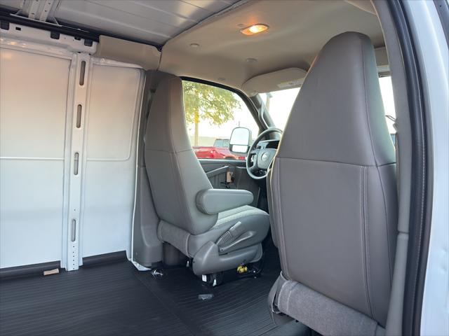 2025 Chevrolet Express Cargo Van RWD 3500 Extended Wheelbase WT
