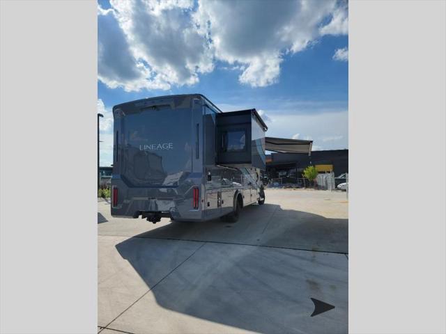 2026 Ford 600 XLT