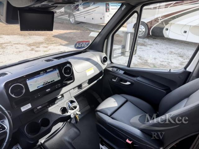 2024 Mercedes-Benz Sprinter 3500XD Chassis Standard Roof V6