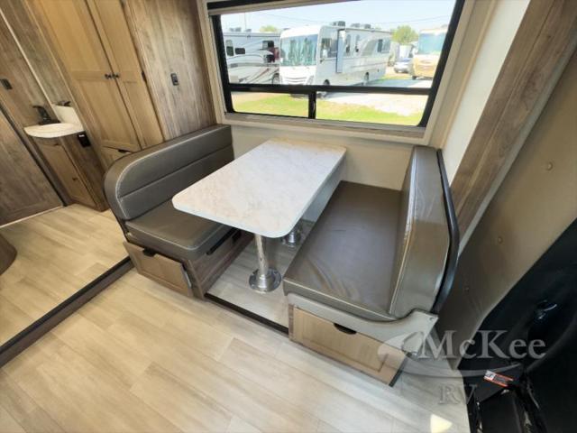 2024 Mercedes-Benz Sprinter 3500XD Chassis Standard Roof V6