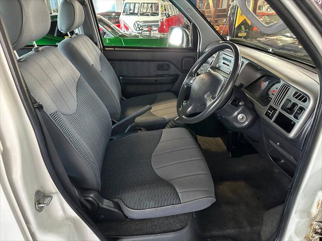 2000 Daihatsu Atrai Unknown