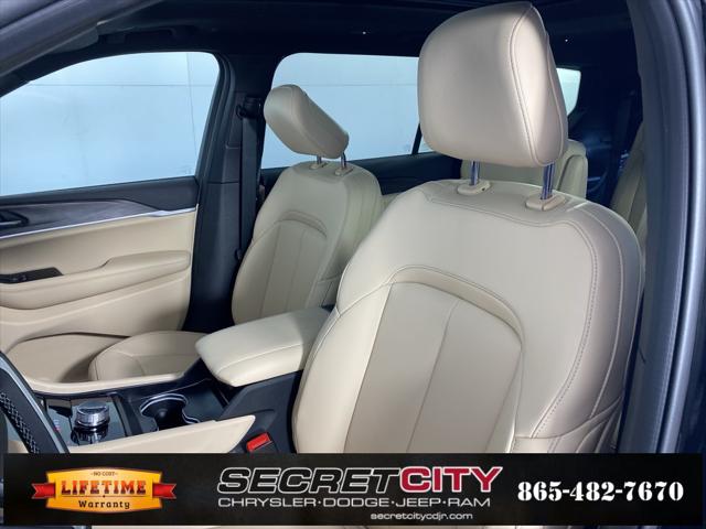 2025 Jeep Grand Cherokee L Limited 4x4