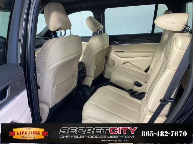 2025 Jeep Grand Cherokee L Limited 4x4