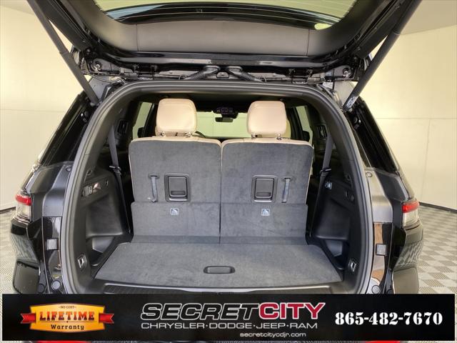 2025 Jeep Grand Cherokee L Limited 4x4