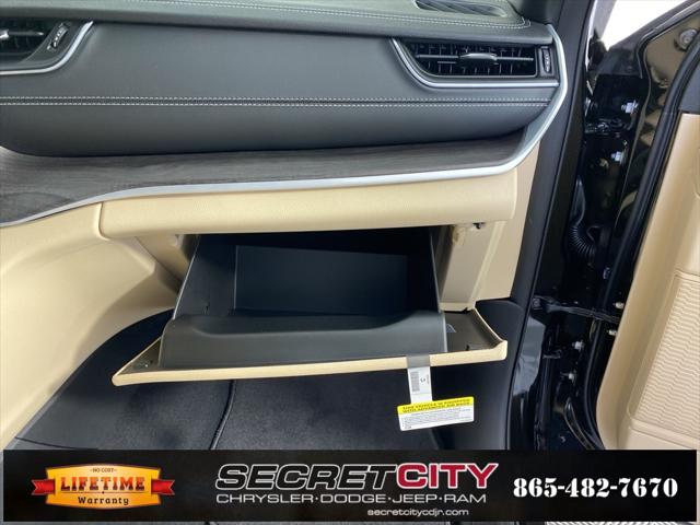2025 Jeep Grand Cherokee L Limited 4x4