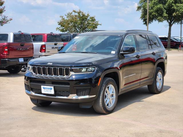 2025 Jeep Grand Cherokee L Laredo 4x2