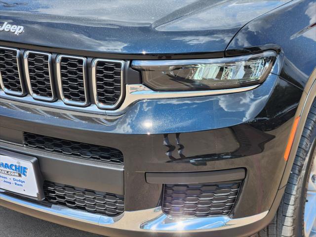 2025 Jeep Grand Cherokee L Laredo 4x2