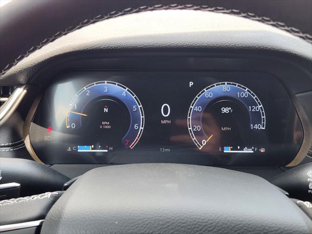 2025 Jeep Grand Cherokee L Laredo 4x2