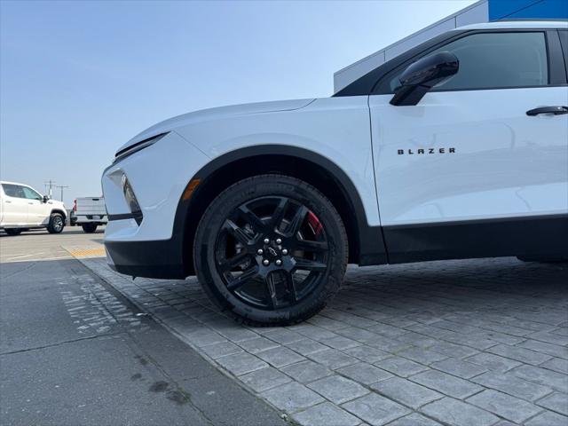 2025 Chevrolet Blazer FWD 2LT