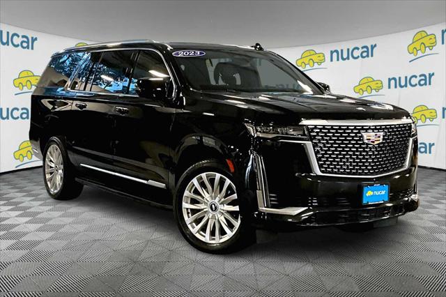 2023 Cadillac Escalade ESV 4WD Luxury for sale in Norwood, MA