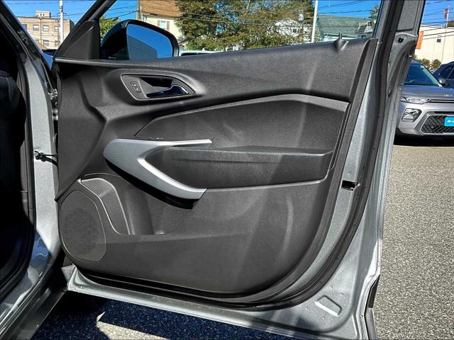 2025 Chevrolet Trax FWD 1RS