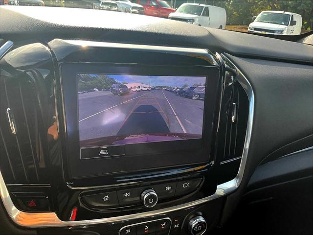 2023 Chevrolet Traverse AWD LT Cloth
