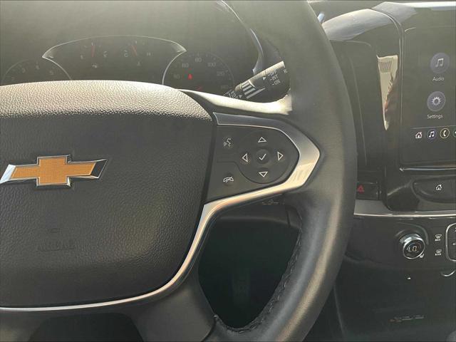 2023 Chevrolet Traverse AWD LT Cloth