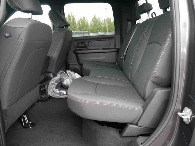 2026 Ram 2500 Black Express Crew Cab 4x4 8 Box