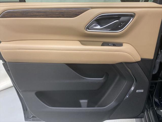 2024 Chevrolet Suburban 4WD Premier