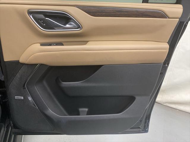 2024 Chevrolet Suburban 4WD Premier