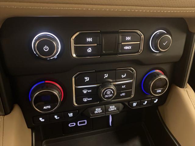 2024 Chevrolet Suburban 4WD Premier