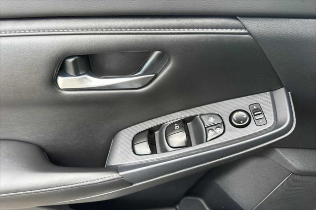 2022 Nissan Sentra SV Xtronic CVT