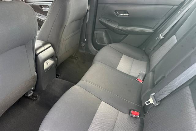 2022 Nissan Sentra SV Xtronic CVT