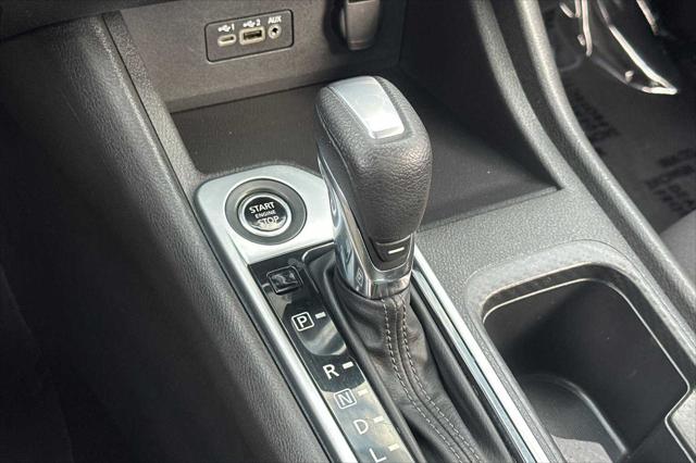 2022 Nissan Sentra SV Xtronic CVT