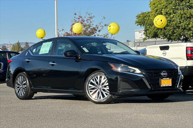 2023 Nissan Altima SV FWD