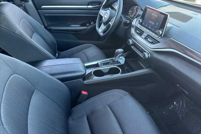 2023 Nissan Altima SV FWD