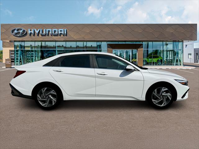 2025 Hyundai Elantra Hybrid Limited