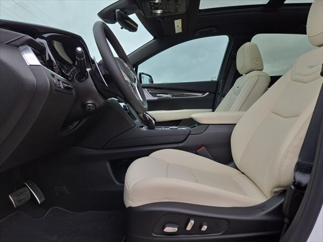 2025 Cadillac XT5 AWD Sport